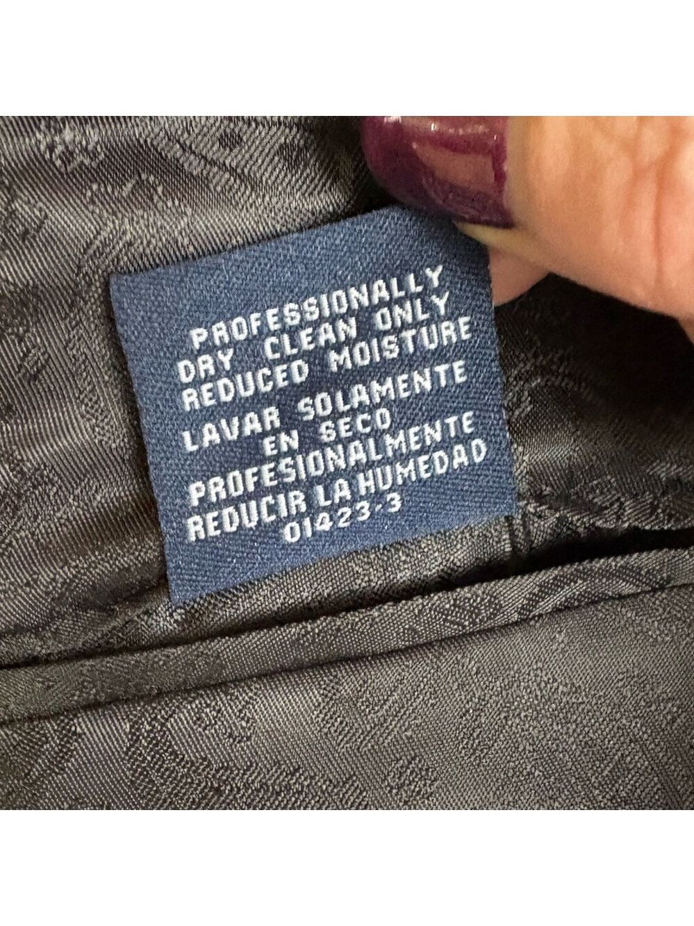Stafford-46L men’s corduroy sport jacket. Black, 2 button. New w/o tags. Sharp! - Picture 9 of 12